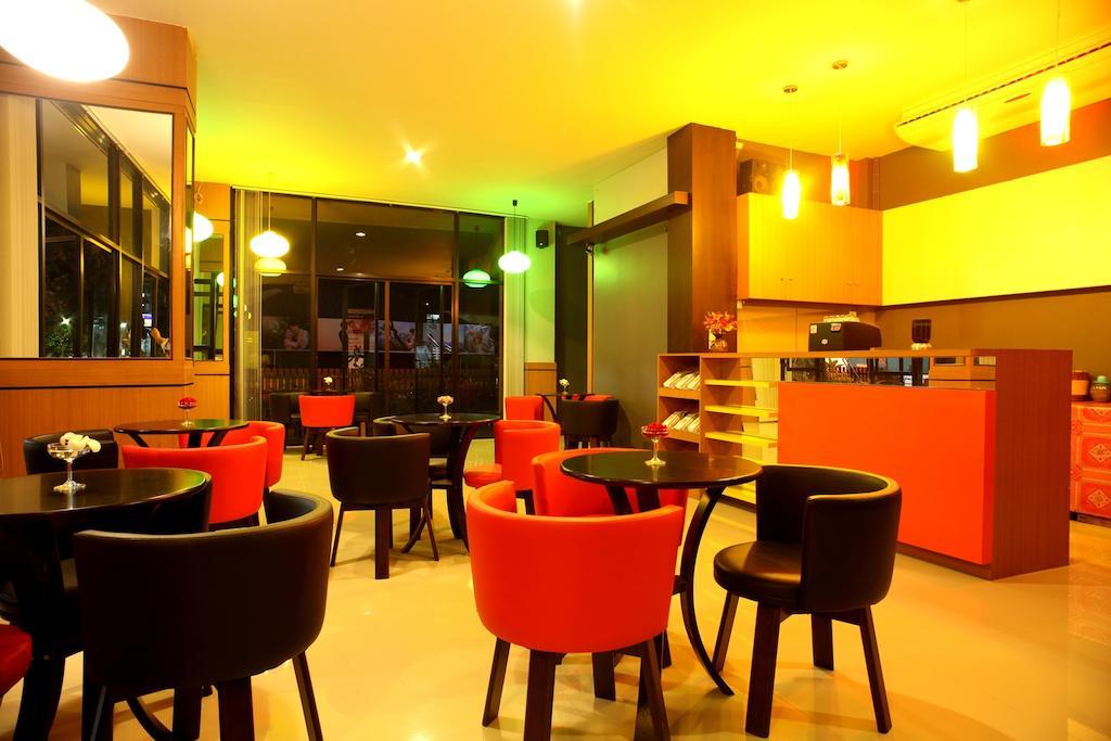 The Corner Hotel (Adults Only) Chiang Rai Eksteriør bilde