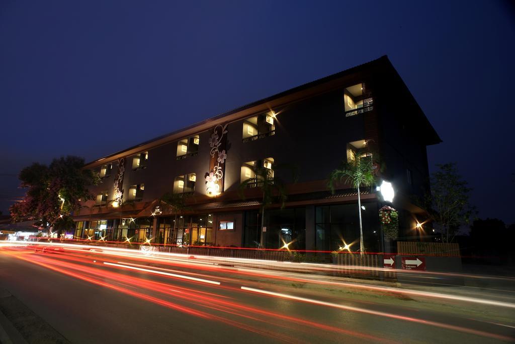The Corner Hotel (Adults Only) Chiang Rai Eksteriør bilde