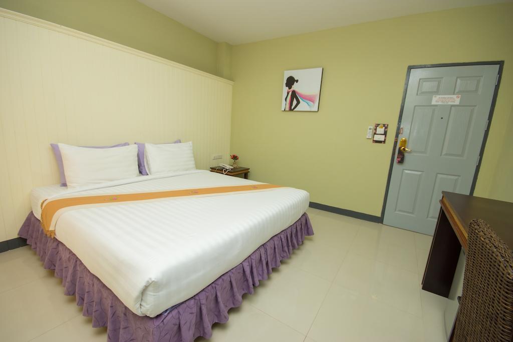The Corner Hotel (Adults Only) Chiang Rai Eksteriør bilde