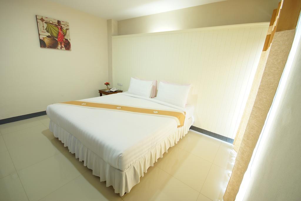 The Corner Hotel (Adults Only) Chiang Rai Eksteriør bilde